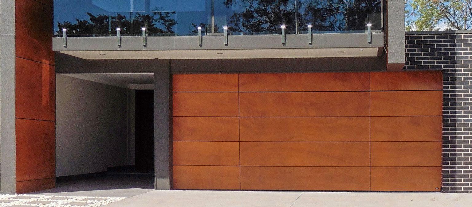 Coffs-harbour-custom-garage-doors